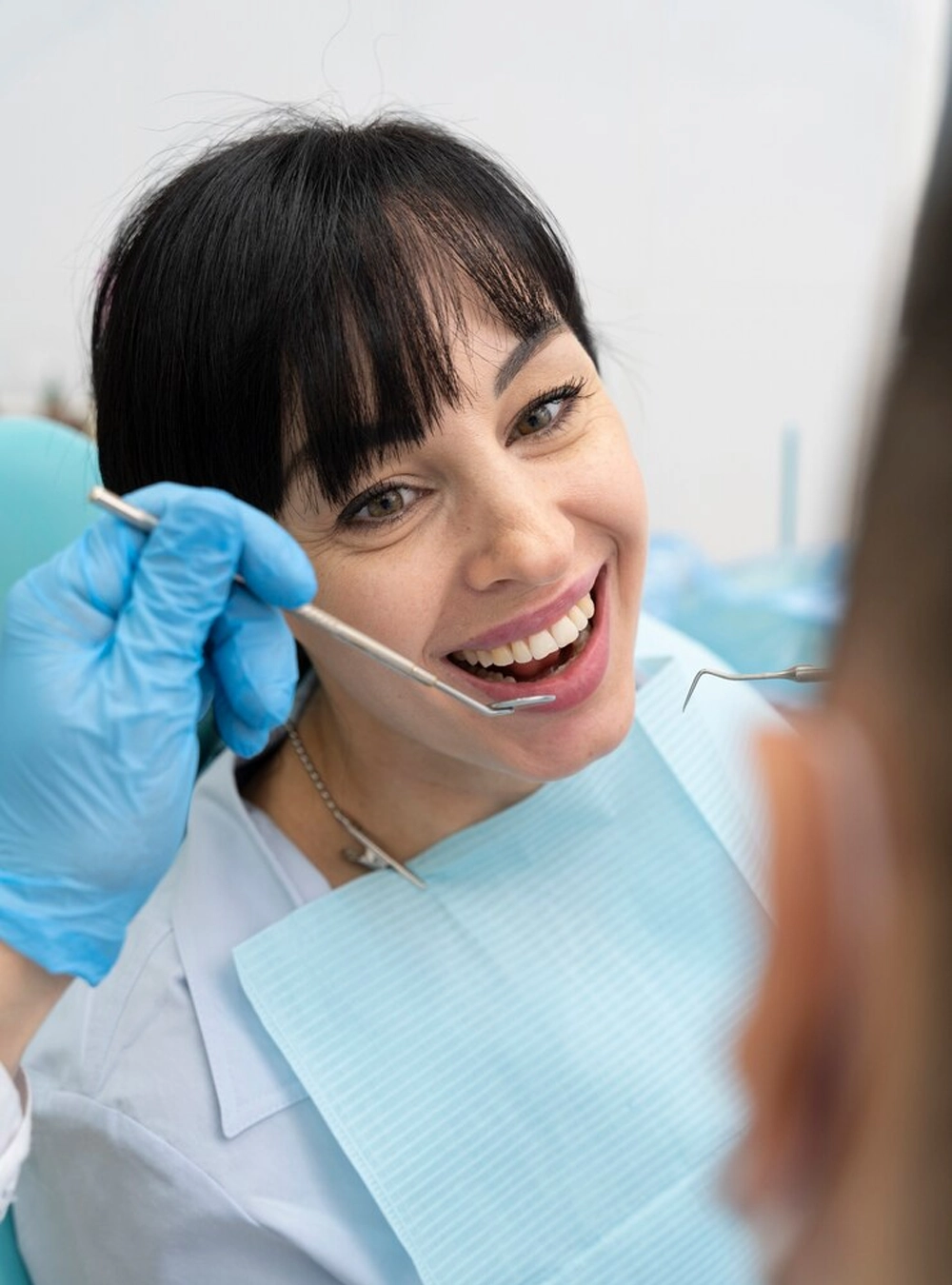 Full-Arch Implants: A Complete Smile Transformation
